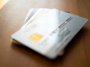 クレジットカード決済に対応している引越し業者5選｜住所変更手続きも説明